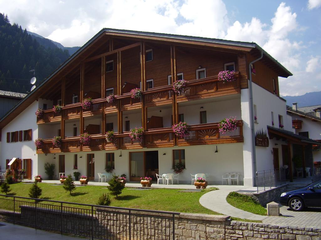 Baita Dei Pini Campodolcino Exterior foto